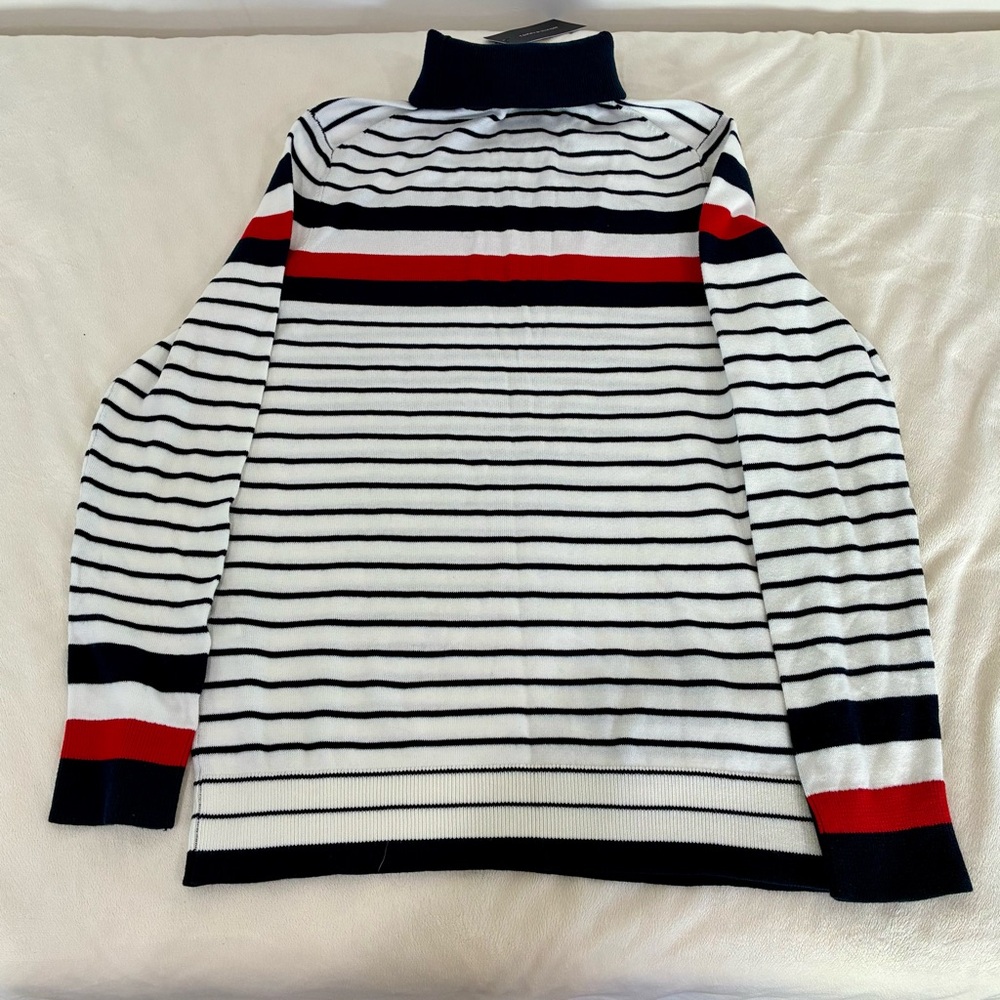 NWT Tommy Hilfiger Women's Turtleneck Sweater Small Striped Nautical Logo Top - Picture 4 of 6